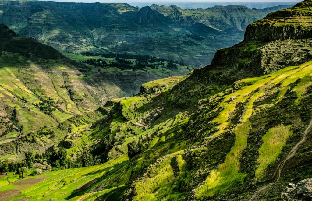 On the journey towards Abune Yosef, Ethiopia. hoto by Erik Hathaway on Unsplash/Public domain.